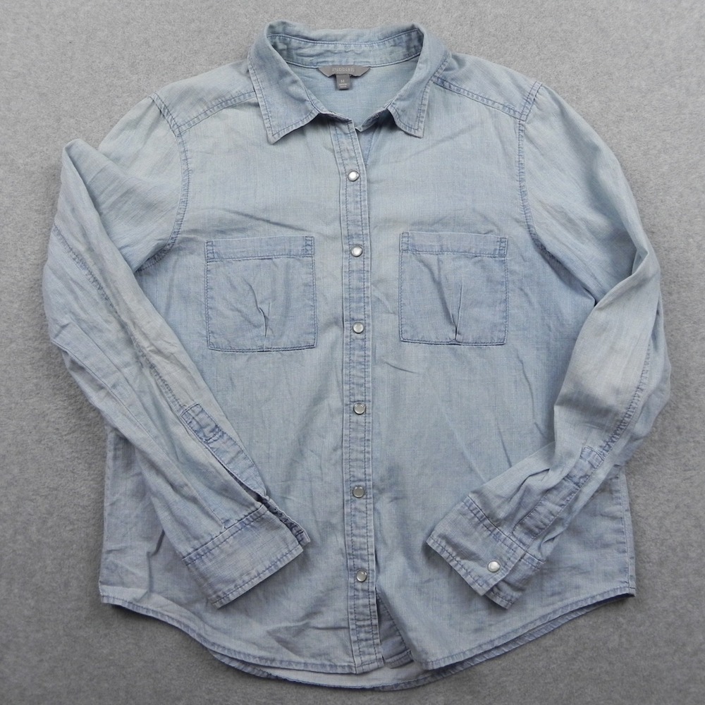 Rubbish Chambray Shirt Womens Medium Light Wash Snap Front Cotton Long Sleeve